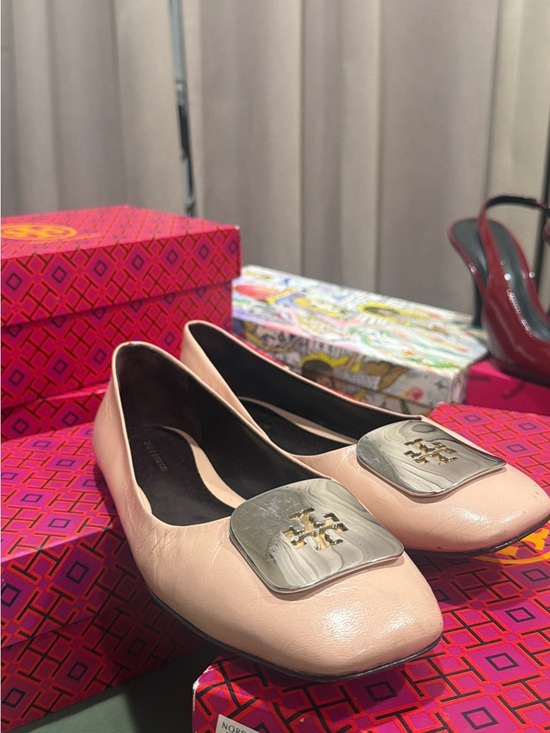 Tory Burch Shoes - Tory Burch Blush Pink Leather Logo-Embellished Ballet Flats
